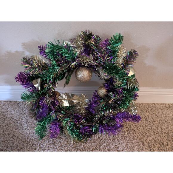 Large Handmade Mardi Gras 21" Wreath Mask Front Door Decor Purple Gold Green - Picture 7 of 8